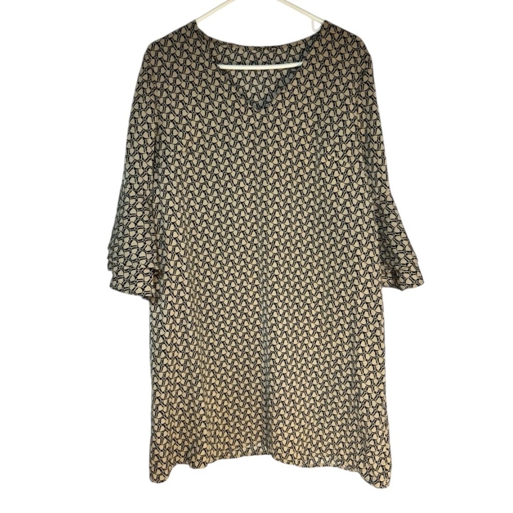 SHEIN Black and Cream Long Sleeve Dress
